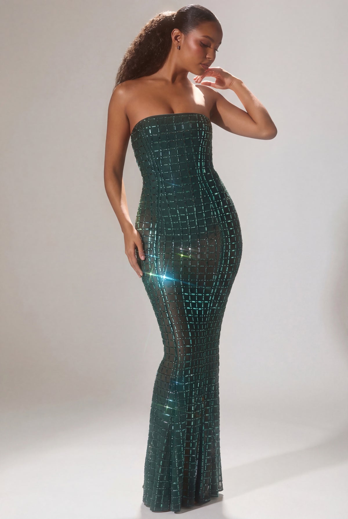 ⁣⁢Verziertes trägerloses Abendkleid in Smaragdgrün⁤⁣