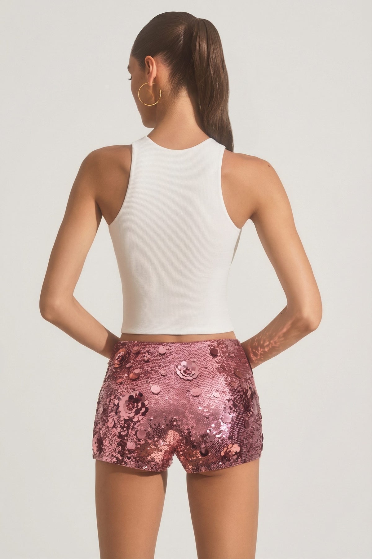 ⁣⁢Mit Pailletten verzierte Minishorts in Pink⁤⁣