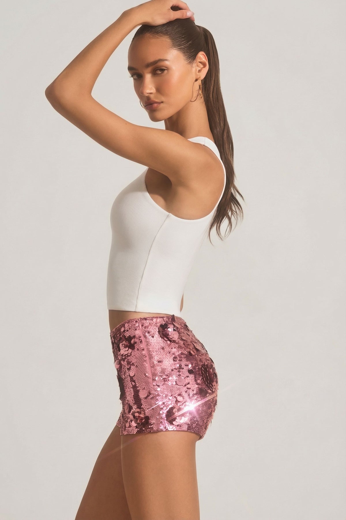 ⁣⁢Mit Pailletten verzierte Minishorts in Pink⁤⁣