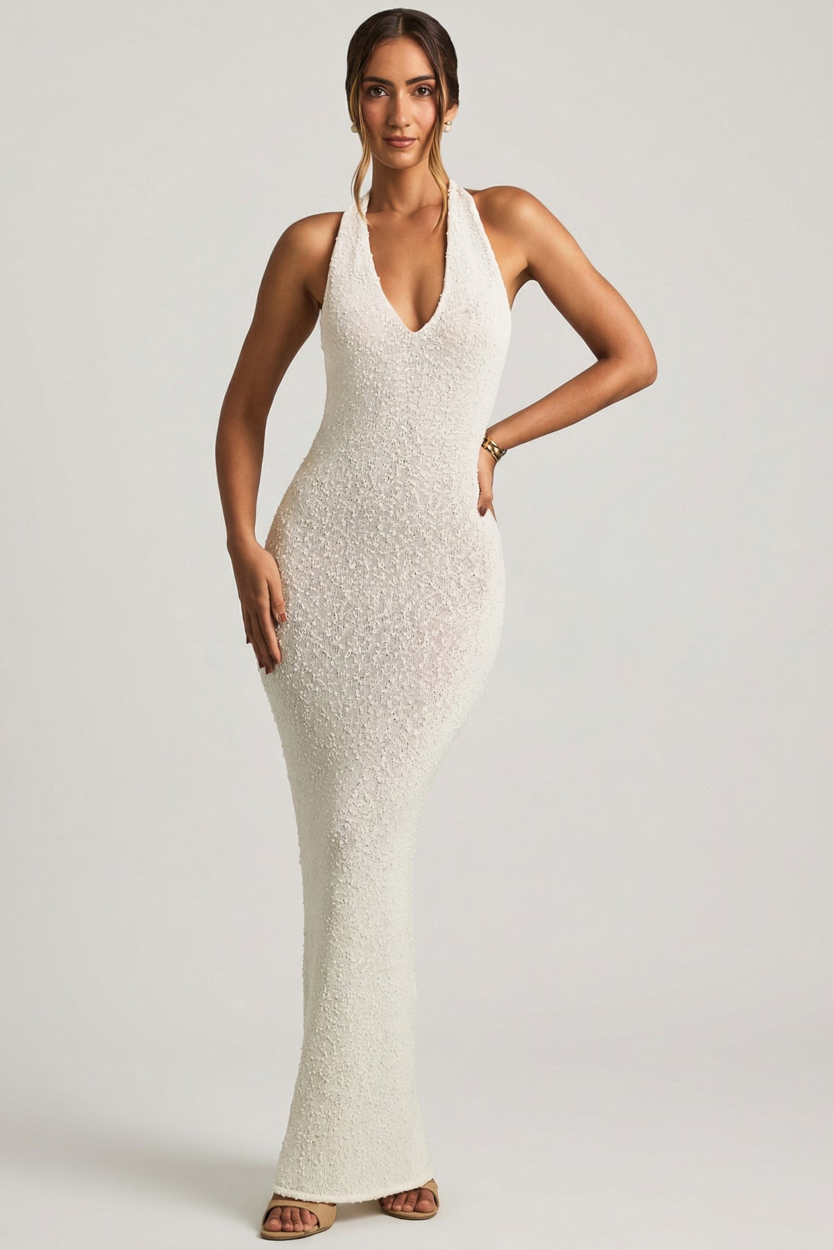 ⁣⁢Bouclé-Neckholder-Maxikleid in Weiß⁤⁣