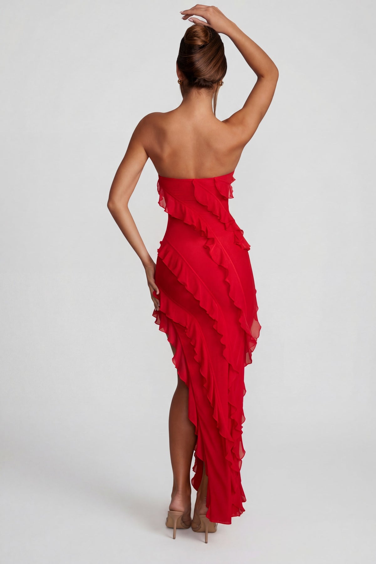 ⁣⁢Bandeau-Maxikleid mit Rüschendetails in Rot⁤⁣