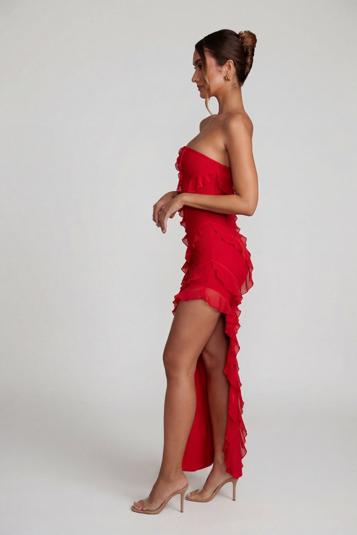 ⁣⁢Bandeau-Maxikleid mit Rüschendetails in Rot⁤⁣