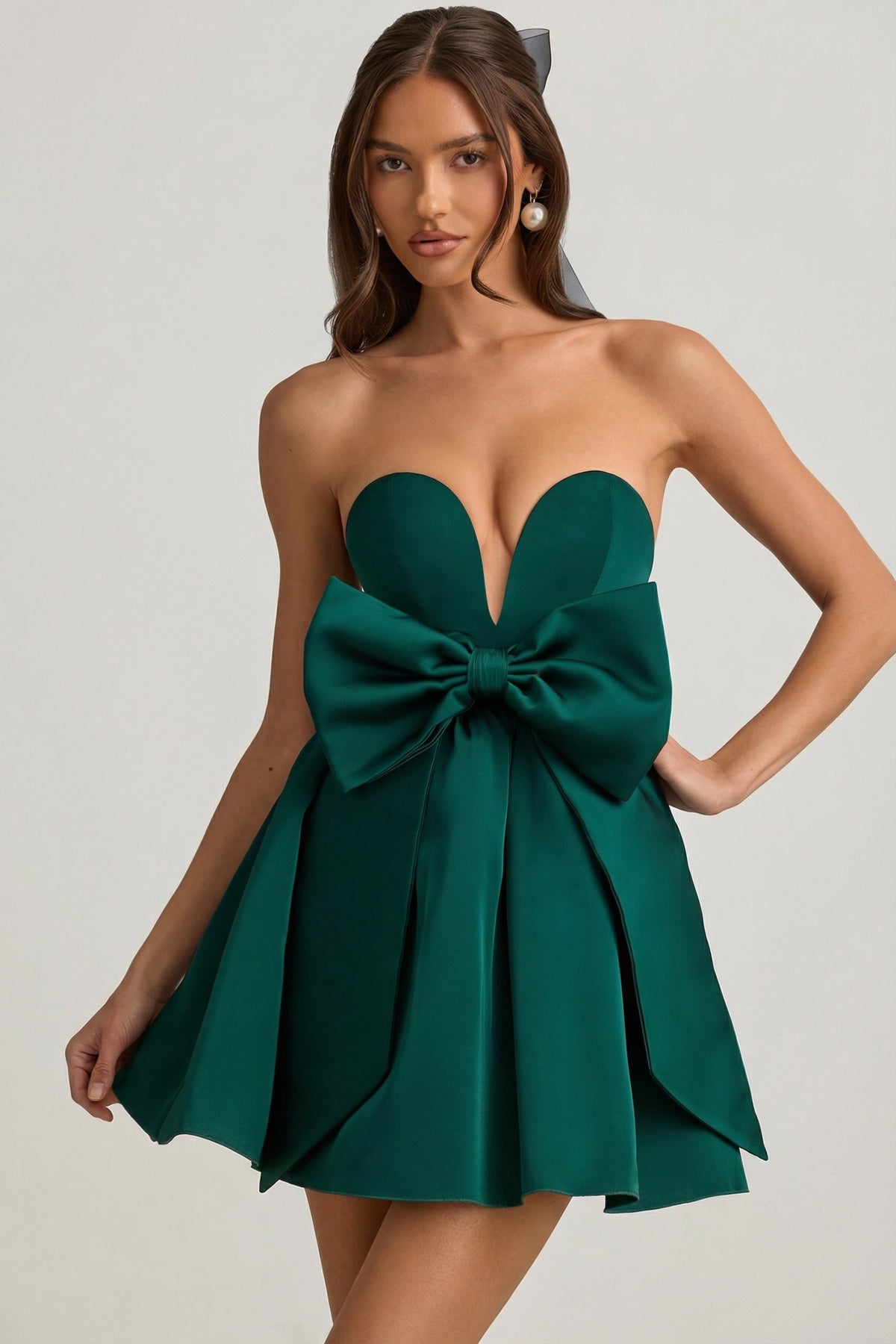 ⁣⁢Korsett-Minikleid mit Schleifendetail in Smaragdgrün⁤⁣