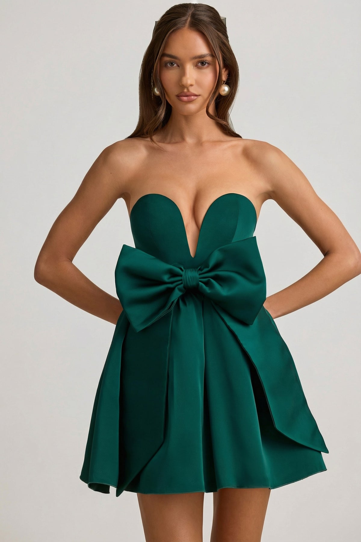 ⁣⁢Korsett-Minikleid mit Schleifendetail in Smaragdgrün⁤⁣
