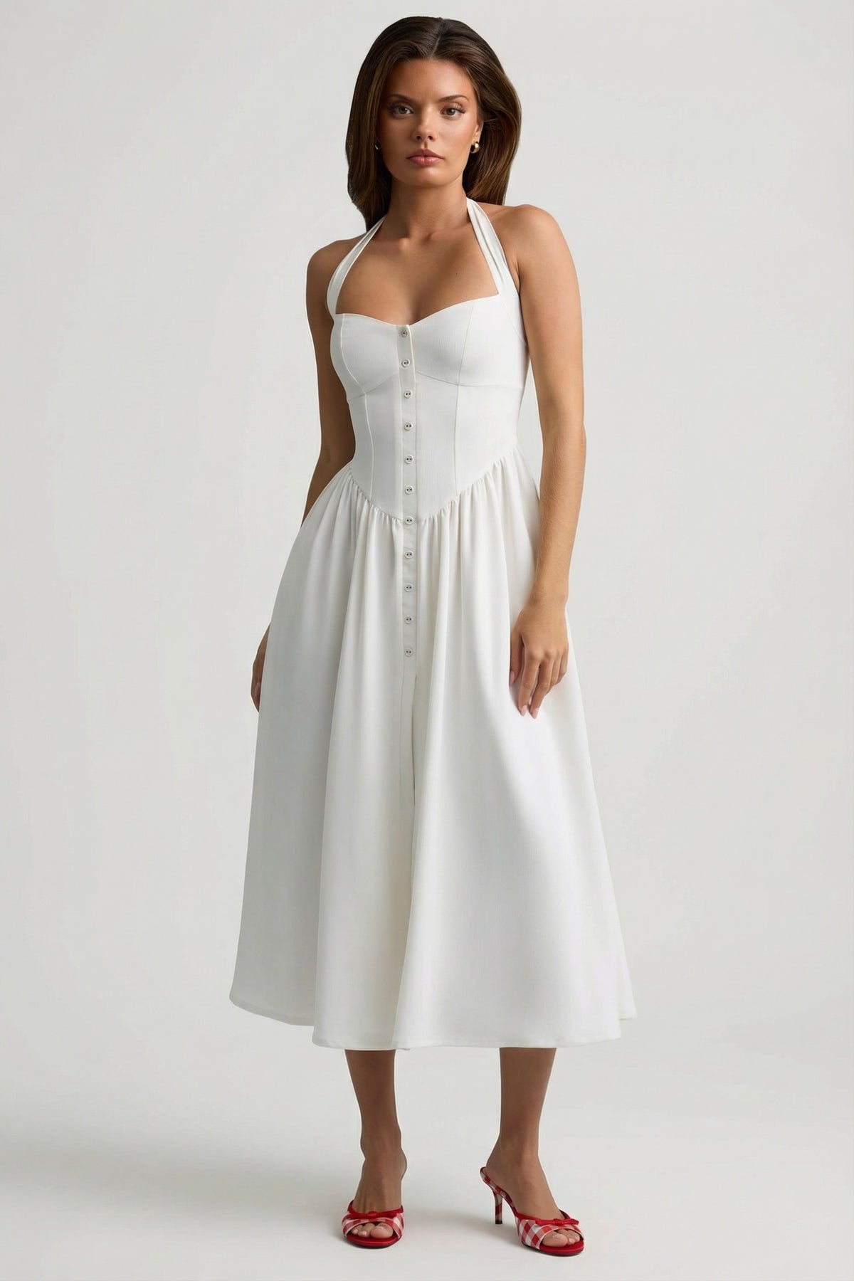 ⁣⁢Neckholder-Midaxikleid mit Knopfdetail in Weiß⁤⁣