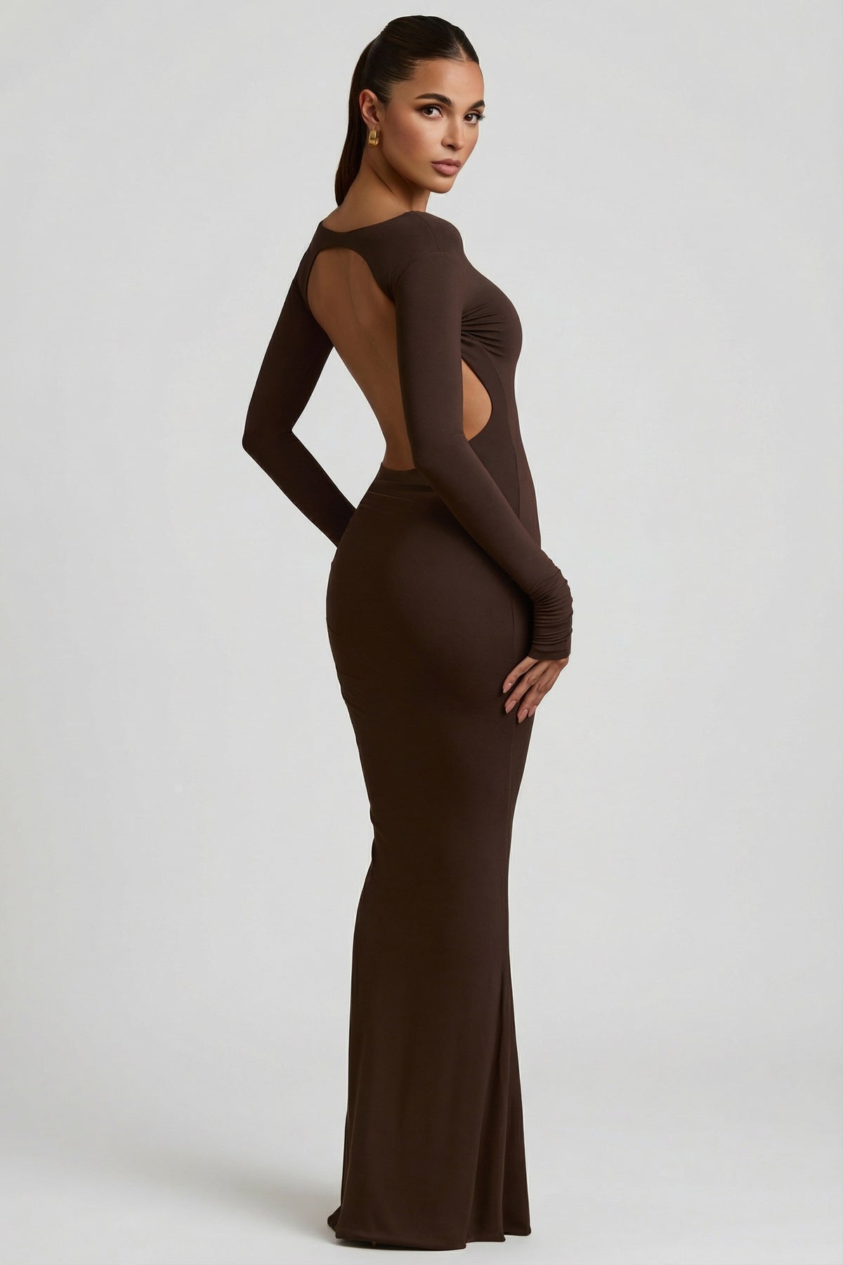 ⁣⁢Modal-Maxikleid mit Raffung und Rückenausschnitt in Schokoladenbraun⁤⁣ - 1