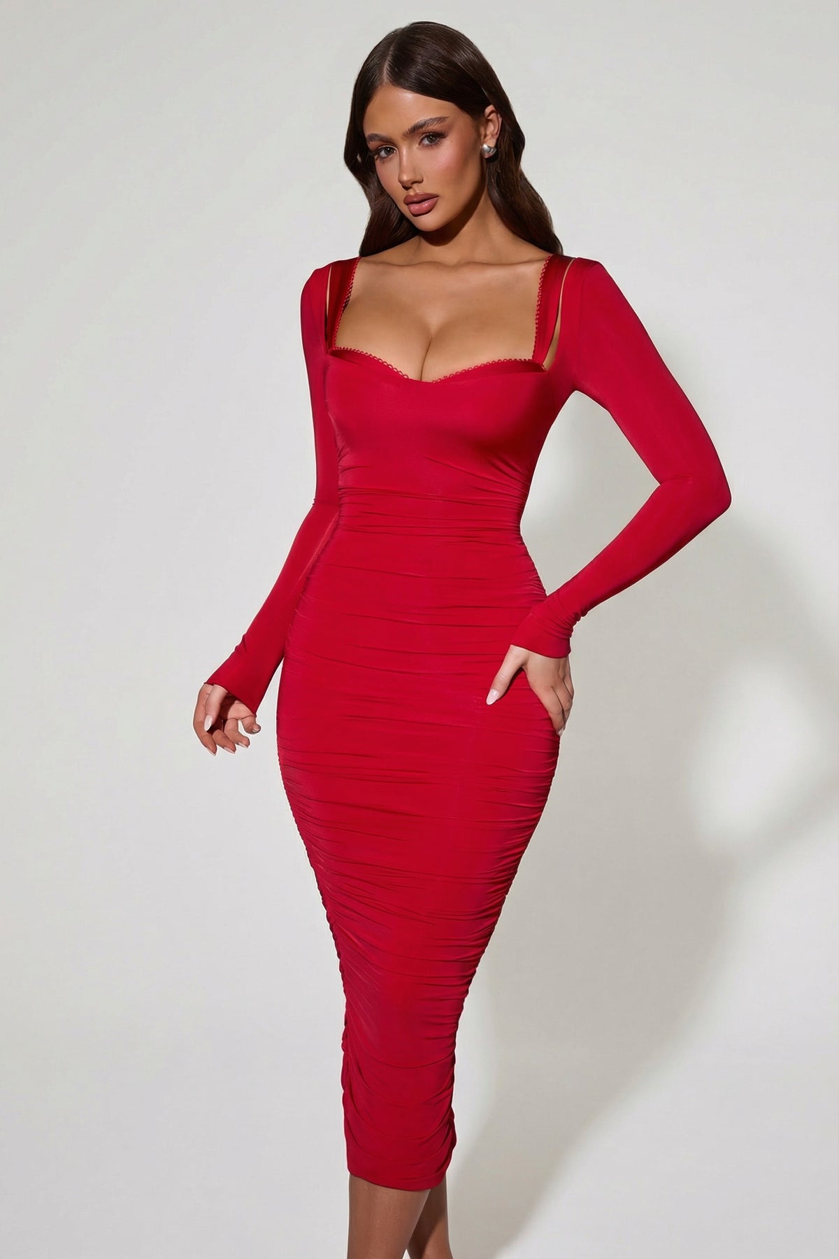 ⁣⁢Midaxikleid mit Raffung und BH-Detail in Rot⁤⁣