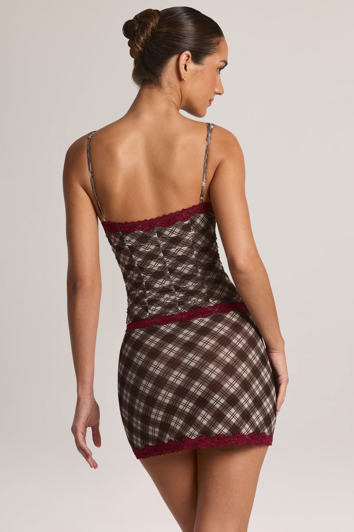 ⁣⁢Minikleid mit Spitzenbesatz im Diagonal-Karo-Muster⁤⁣ - 2
