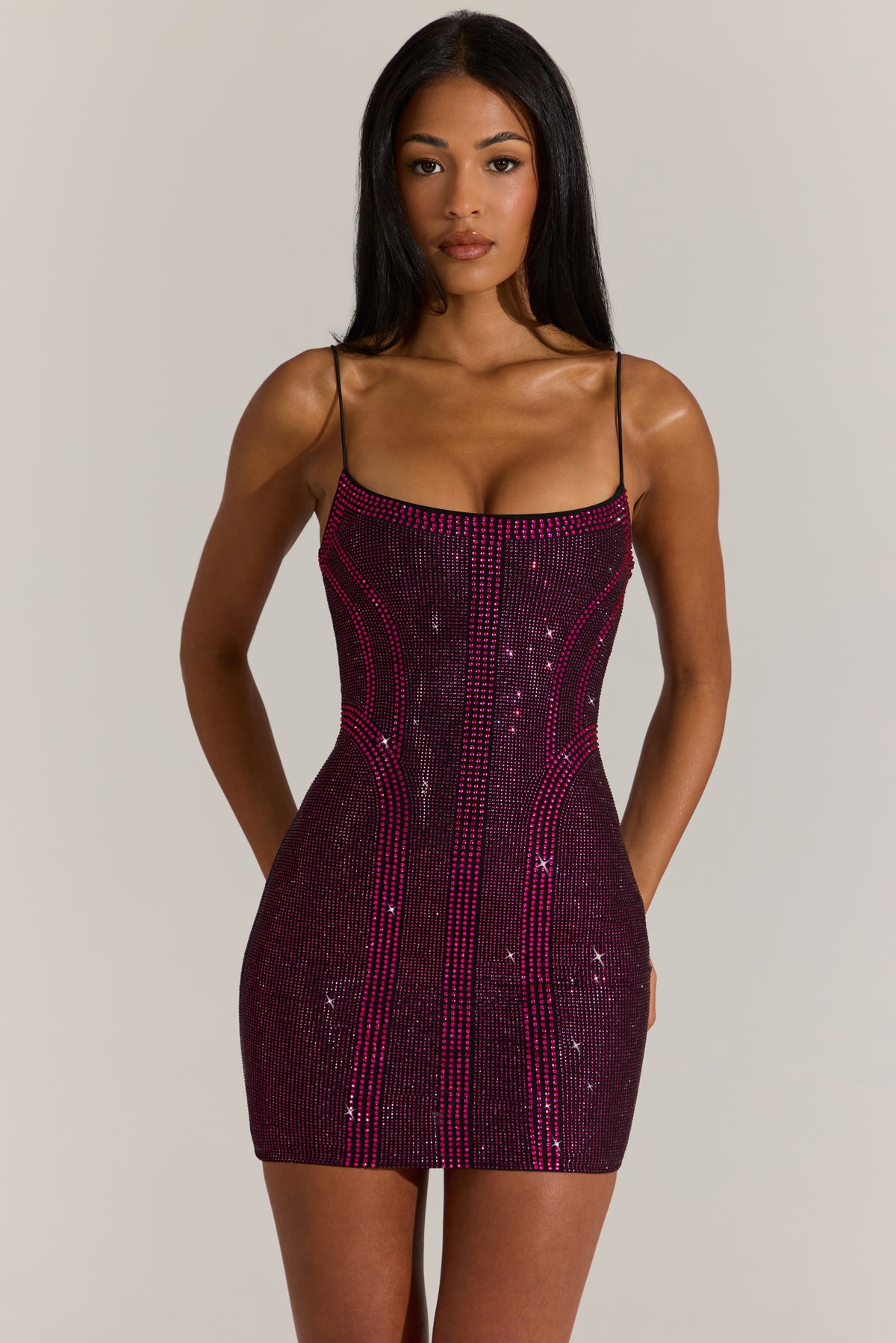 ⁣⁢Verziertes Neckholder-Minikleid in Fuchsia-Pink⁤⁣ - 1