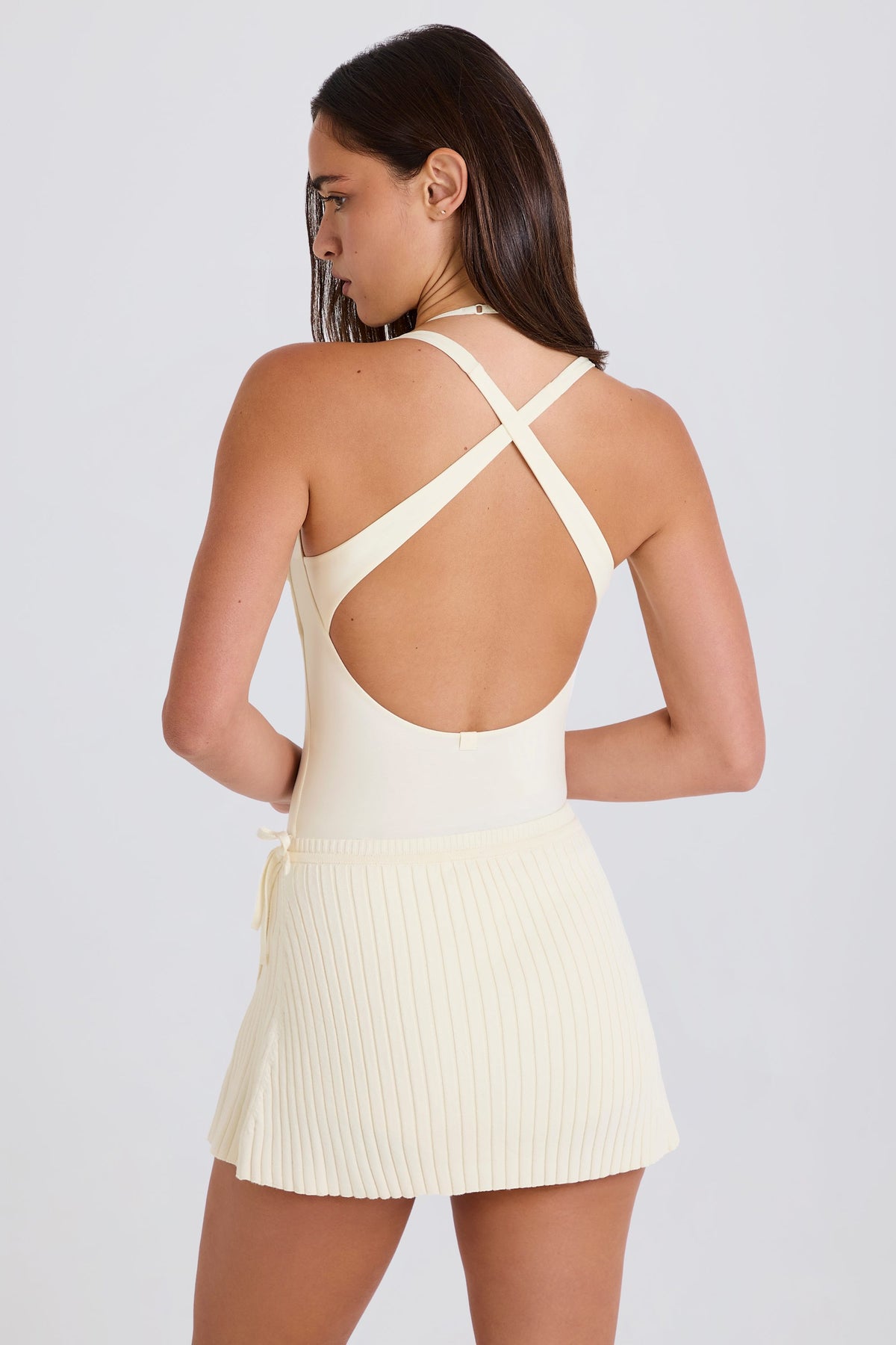 ⁣⁢Wickel-Skort aus Rippstrick mit Bindeband in Creme⁤⁣