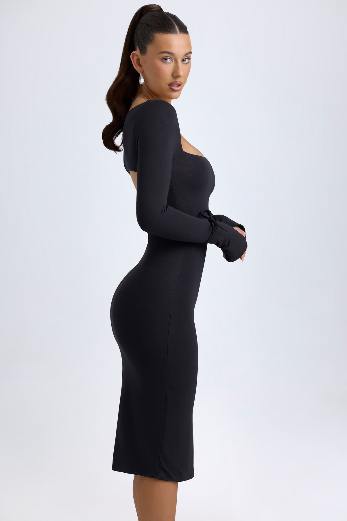 ⁣⁢Modal-Langarm-Midikleid mit Karree-Ausschnitt in Schwarz⁤⁣