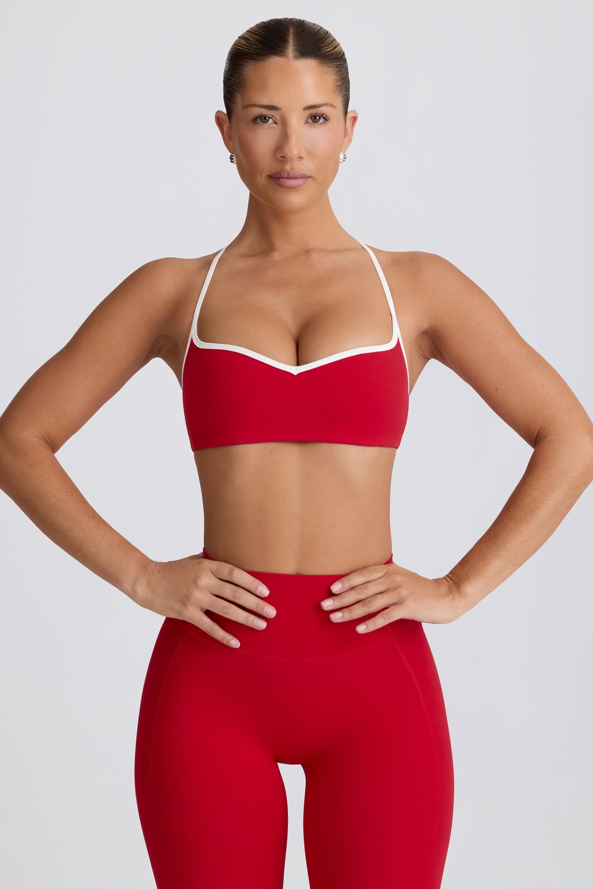 ⁣⁢Soft Active Sport-BH mit Herzausschnitt in Knallrot⁤⁣