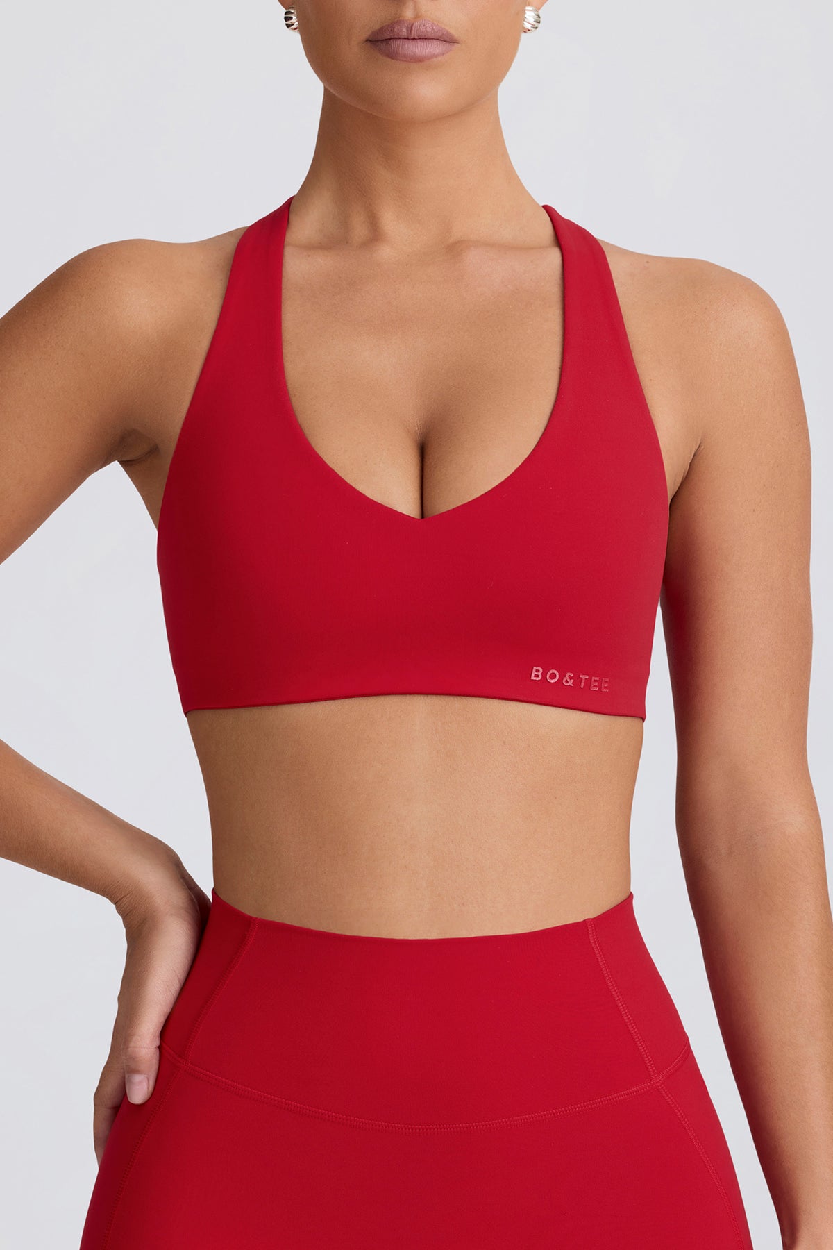 ⁣⁢Soft Active Sport-BH mit leichtem Halt in Hot Red⁤⁣