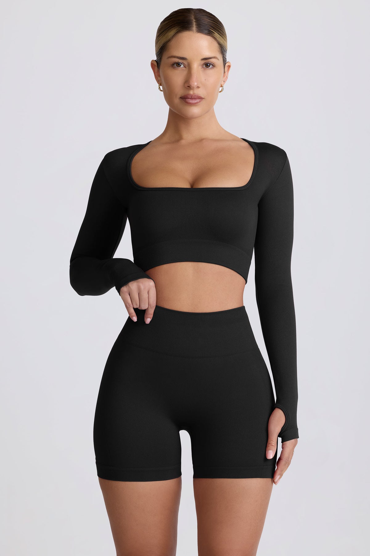 ⁣⁢Super Sculpt Seamless Langarm-Crop-Top in Schwarz⁤⁣ - 1