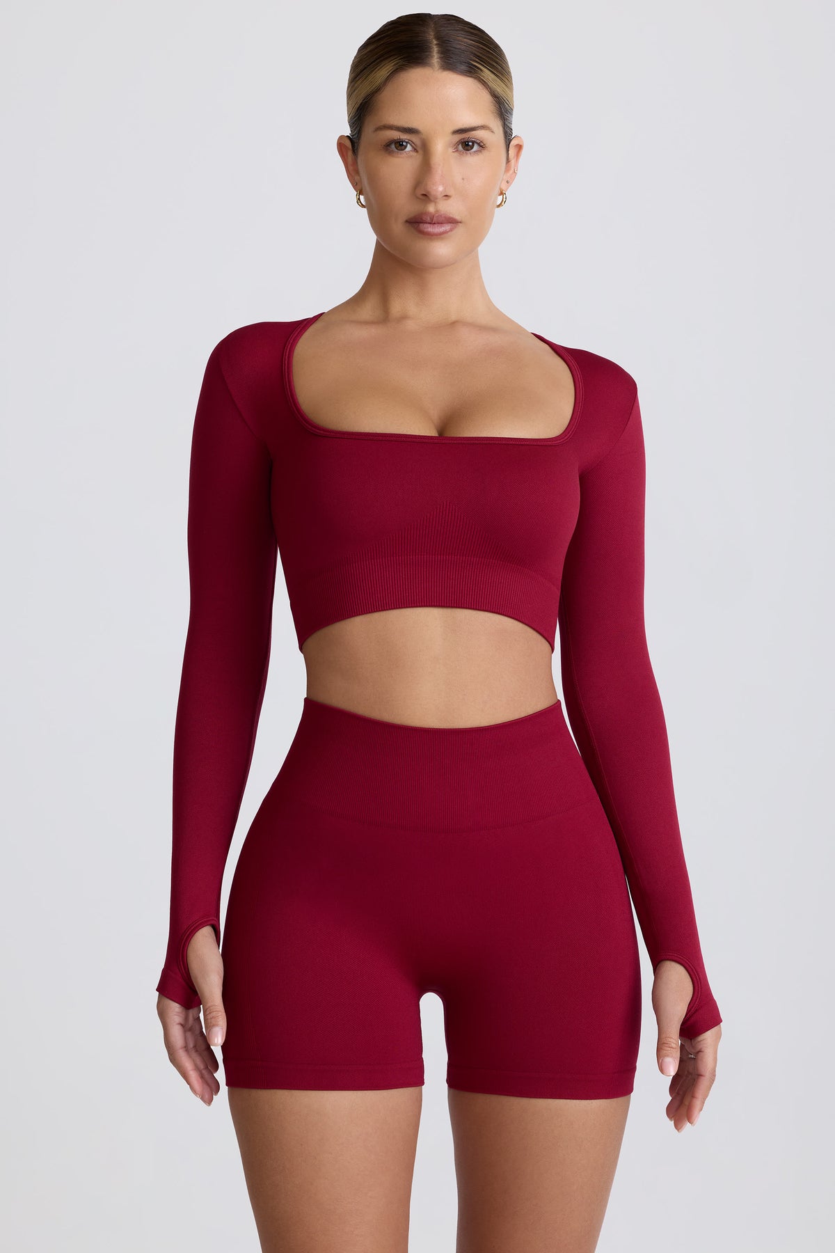 ⁣⁢Super Sculpt Seamless Langarm-Crop-Top in Burgundy⁤⁣