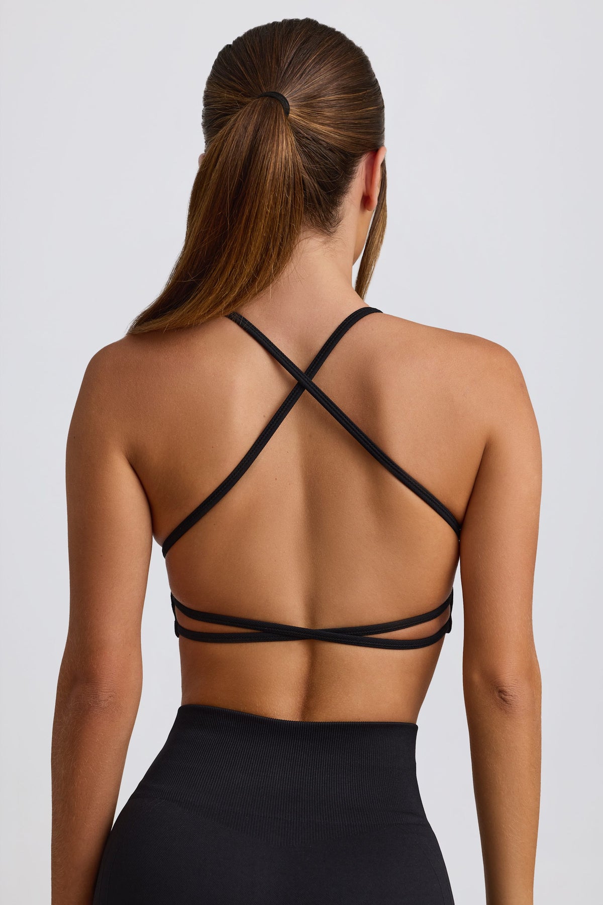 ⁣⁢Super Sculpt rückenfreier Seamless-Sport-BH in Schwarz⁤⁣