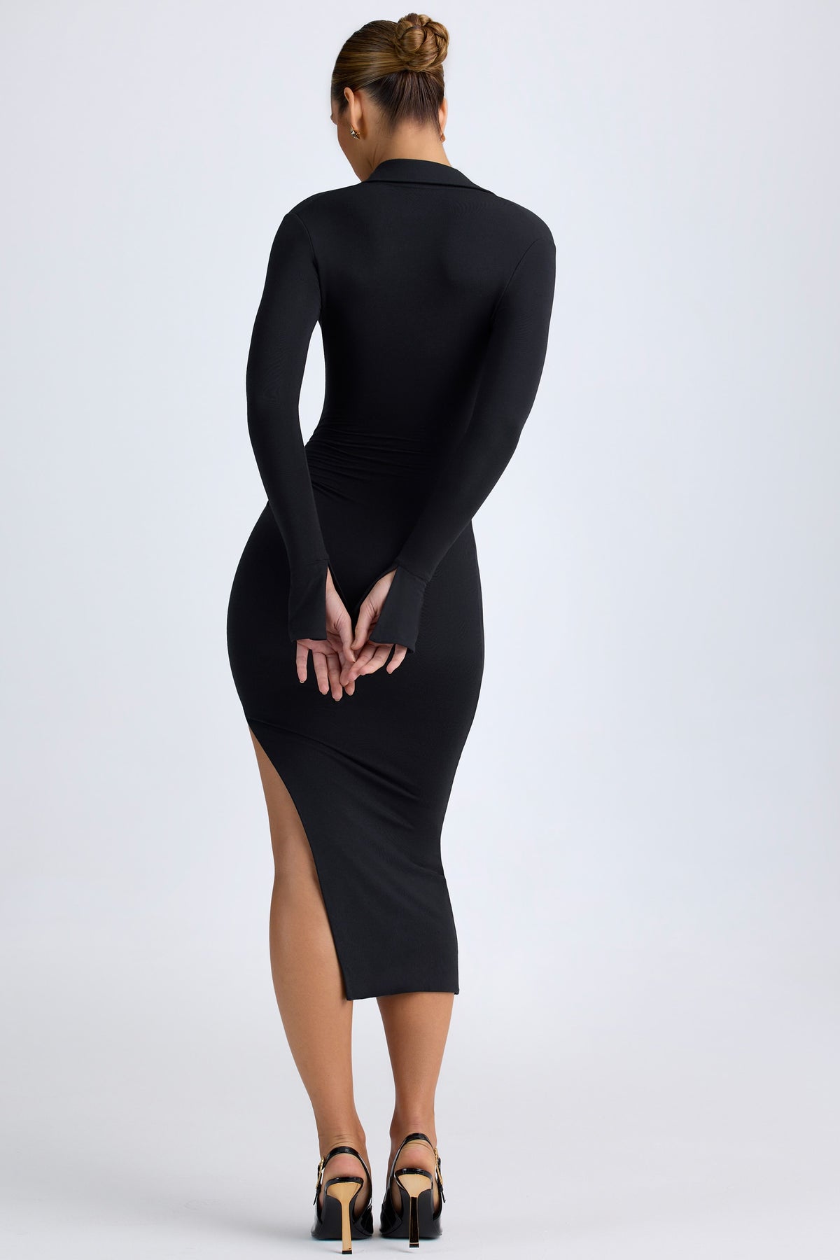 ⁣⁢Modal-Midaxikleid mit tiefem V-Ausschnitt in Schwarz⁤⁣